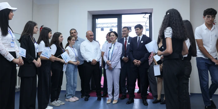 Ժաննա Անդրեասյանն Ապարանում մասնակցել է Երիտասարդության օրվա...
