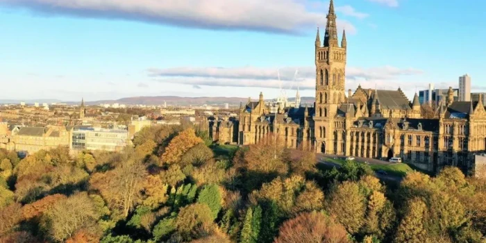 ԱՎԵՏԱԳՐԱԿԱՆ ԴԱՍԱԽՈՍՈՒԹՅԱՆ ԼՐԱՑՄԱՆ ՀԵՏԵՎԵԼՈՎ՝ ՍՏՈՒԴԵՆՏԸ ԿԱՐԾԵ...