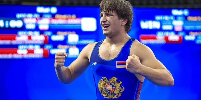 Ազատ ոճային ըմբիշ Եղիշե Մոսեսյանը՝ Մ17 տարեկանների աշխարհի ա...