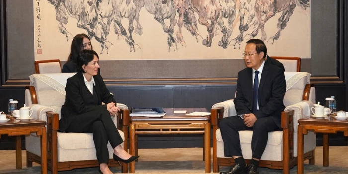 ՀՀ ԿԳՄՍ նախարար Ժաննա Անդրեասյանի և ՉԺՀ մշակույթի և զբոսաշրջ...