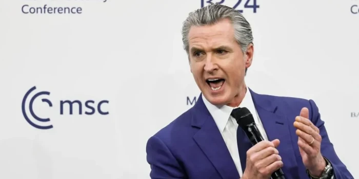 «Թրամփը երեք տարուց այլևս չի լինի». ԱՄՆ-ի առաջատար դեմոկրատն...