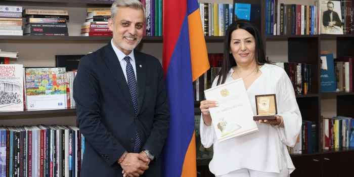 Երաժշտարվեստի ոլորտում ունեցած ավանդի համար Կարինե Հովհաննիս...