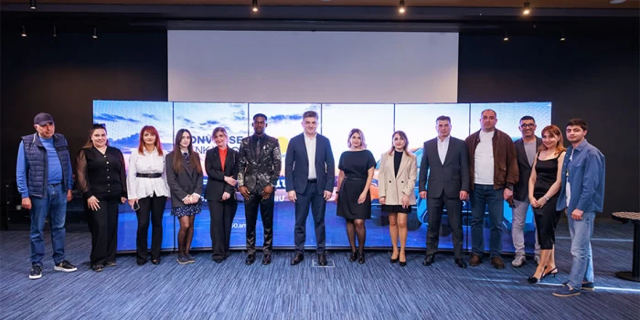 Էլեկտրամեքենաների բանալիները հանձնվել են Կոնվերս Բանկի արշավ...