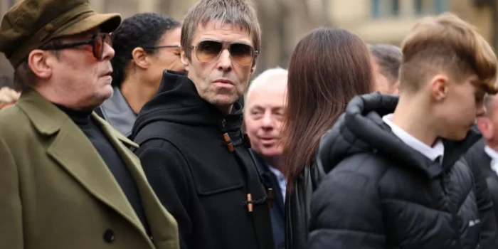 Հազարավոր մարդիկ հրաժեշտ տվեցին Ռիկի Հաթոնին