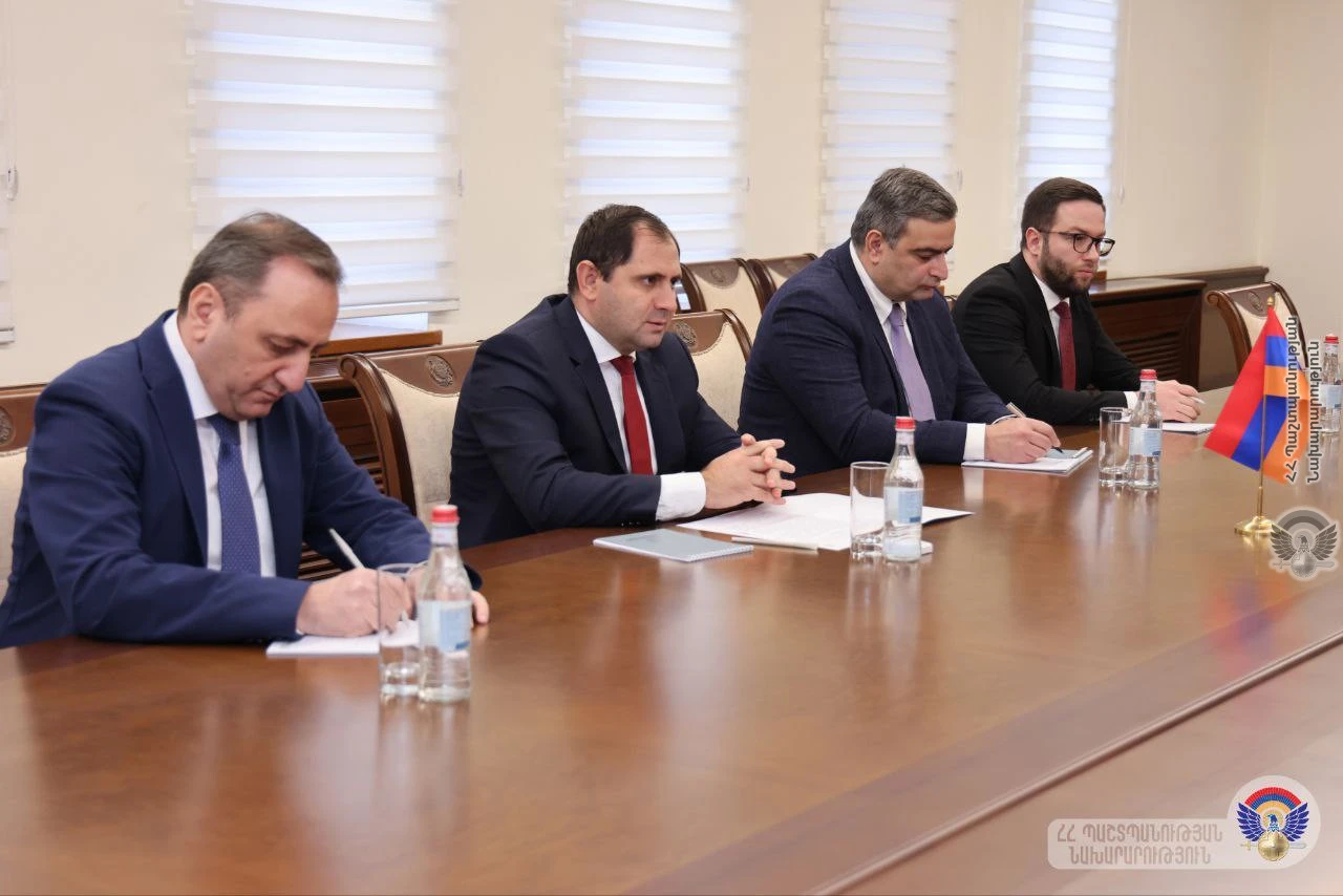 🎥 Սուրեն Պապիկյանն ընդունել է Հայաստանում Ֆրանսիայի արտակար...