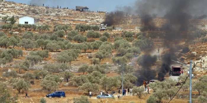 BBC-ն ականատես է դարձել իսրայելցի բնակիչների հարձակմանը Պաղե...