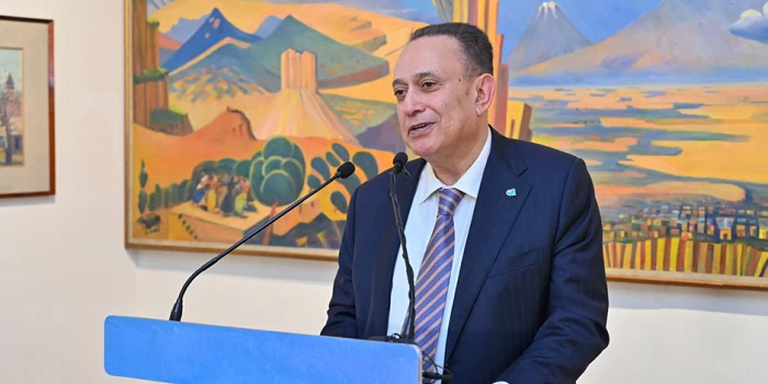 🎥 Ակբա բանկը ներկայացրել է Հայաստանում առաջին «խոսող» քարտե...