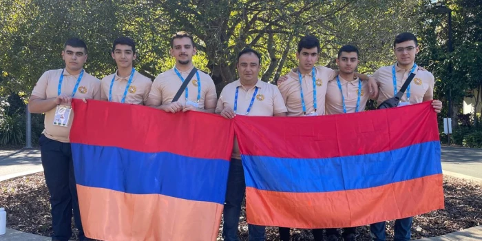3 բրոնզե մեդալ՝ Մաթեմատիկայի 66-րդ միջազգային օլիմպիադայում
