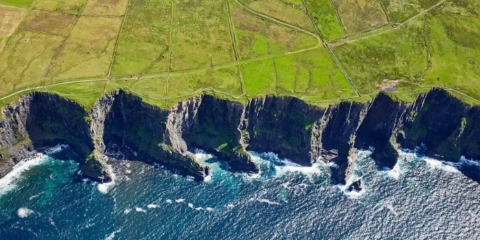 12-ամյա տղան ընկել է Մոհերի ժայռերից և մահացել՝ սահելով ջրափ...