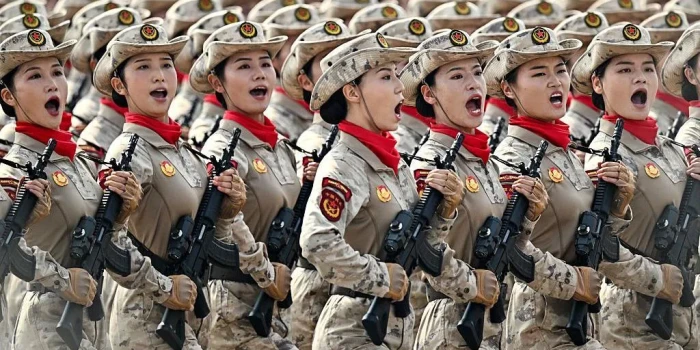 Չինաստանի նոր զենքերը և ռազմական ուժի ցուցադրությունը՝ Մեծ զ...