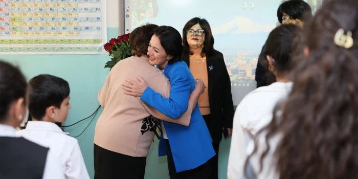 Ժաննա Անդրեասյանն այցելել է Գավառի ուսումնական հաստատություն...